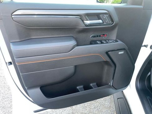 New 2026 GMC Sierra 1500 AT4 w/ AT4 Premium Package image 17