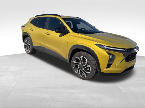 Used 2024 Chevrolet Trax RS w/ Driver Confidence Package image 22