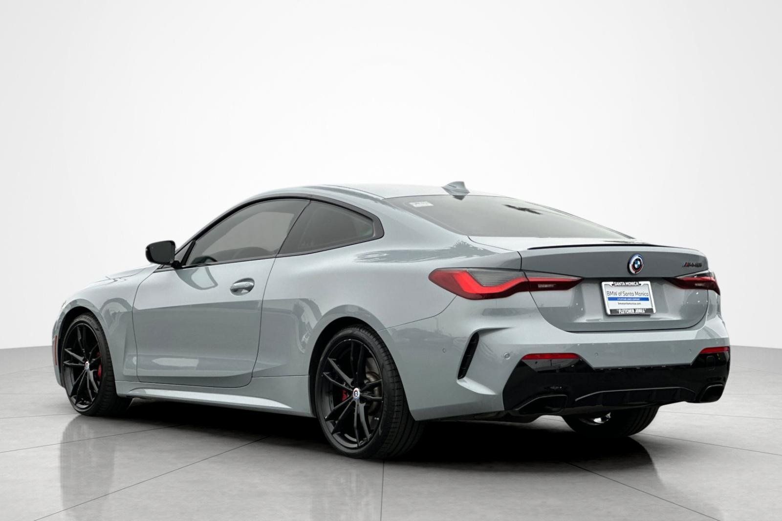 Used 2023 BMW M440i Coupe w/ Premium Package RWD image 3