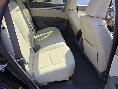 Used 2025 Cadillac XT5 Premium Luxury w/ LPO, Floor Liner Package image 13
