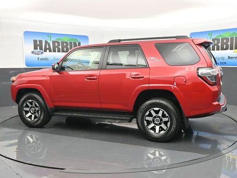 Used 2024 Toyota 4Runner TRD Off-Road image 3