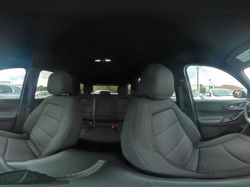Used 2025 Chevrolet Equinox LT FWD image 45