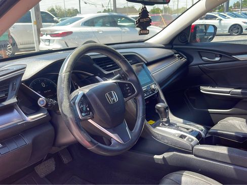 Used 2016 Honda Civic EX-L image 8