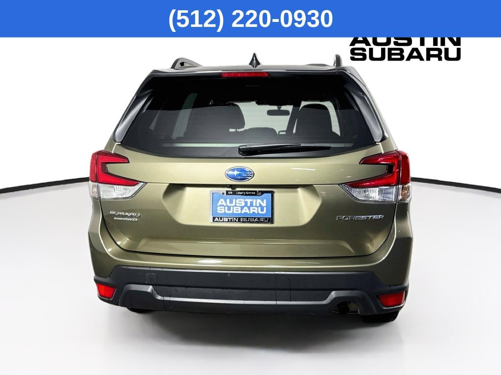 Used 2024 Subaru Forester Premium AWD/4WD image 7