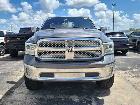 Used 2017 RAM 1500 Laramie AWD/4WD image 2