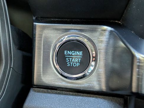 Used 2023 Ford F350 Lariat w/ Lariat Ultimate Package image 32