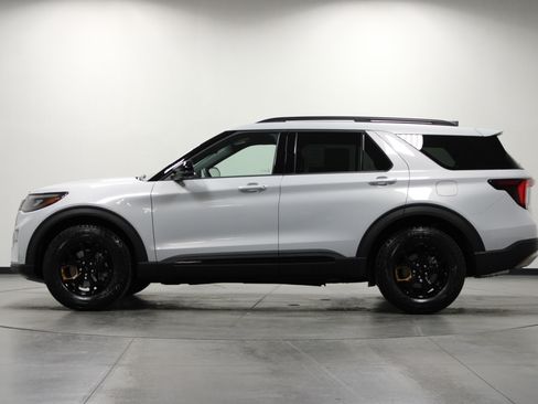 New 2026 Ford Explorer Tremor w/ Tremor Convenience Package image 7