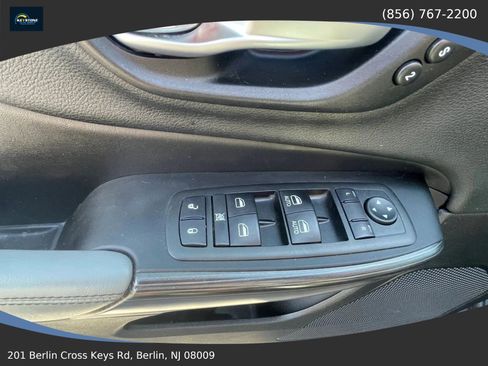 Used 2014 Jeep Cherokee Limited w/ Luxury Group image 14