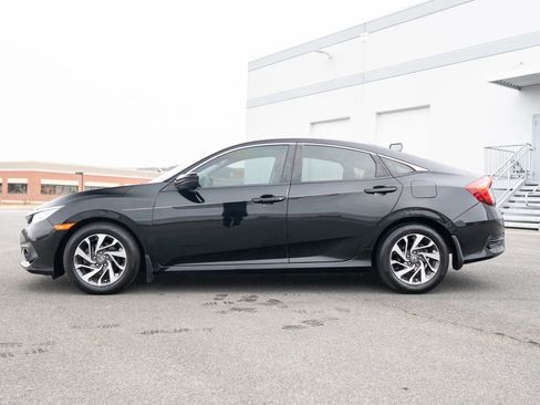 Used 2016 Honda Civic EX image 3
