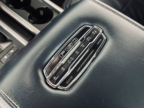 Used 2018 Ford F150 Limited image 31