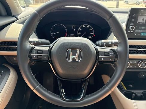 Used 2024 Honda HR-V EX-L image 5