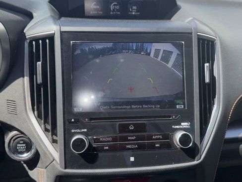 Used 2019 Subaru Crosstrek 2.0i Limited w/ Moonroof Package w/Navigation image 3