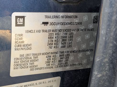 Certified 2021 Chevrolet Silverado 1500 LTZ w/ Technology Package image 29