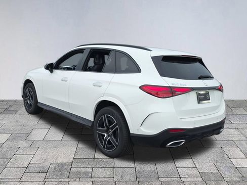 Certified 2025 Mercedes-Benz GLC 300 4MATIC image 5