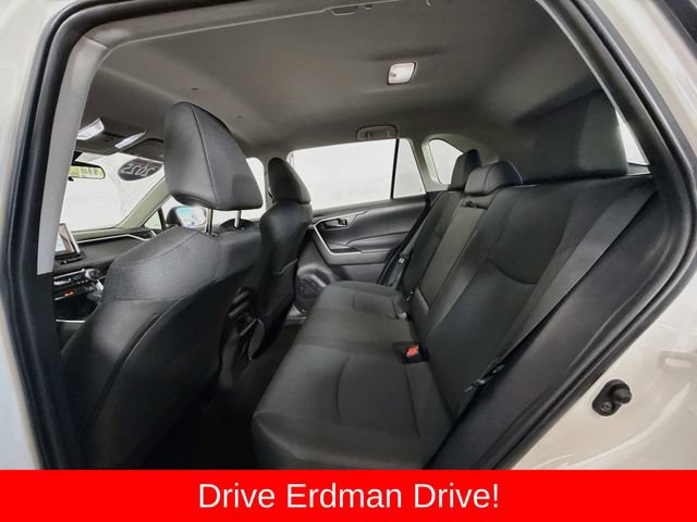 Certified 2025 Toyota RAV4 LE FWD image 9