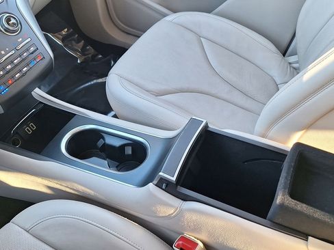 Used 2019 Lincoln MKC Reserve w/ MKC Climate Package image 27