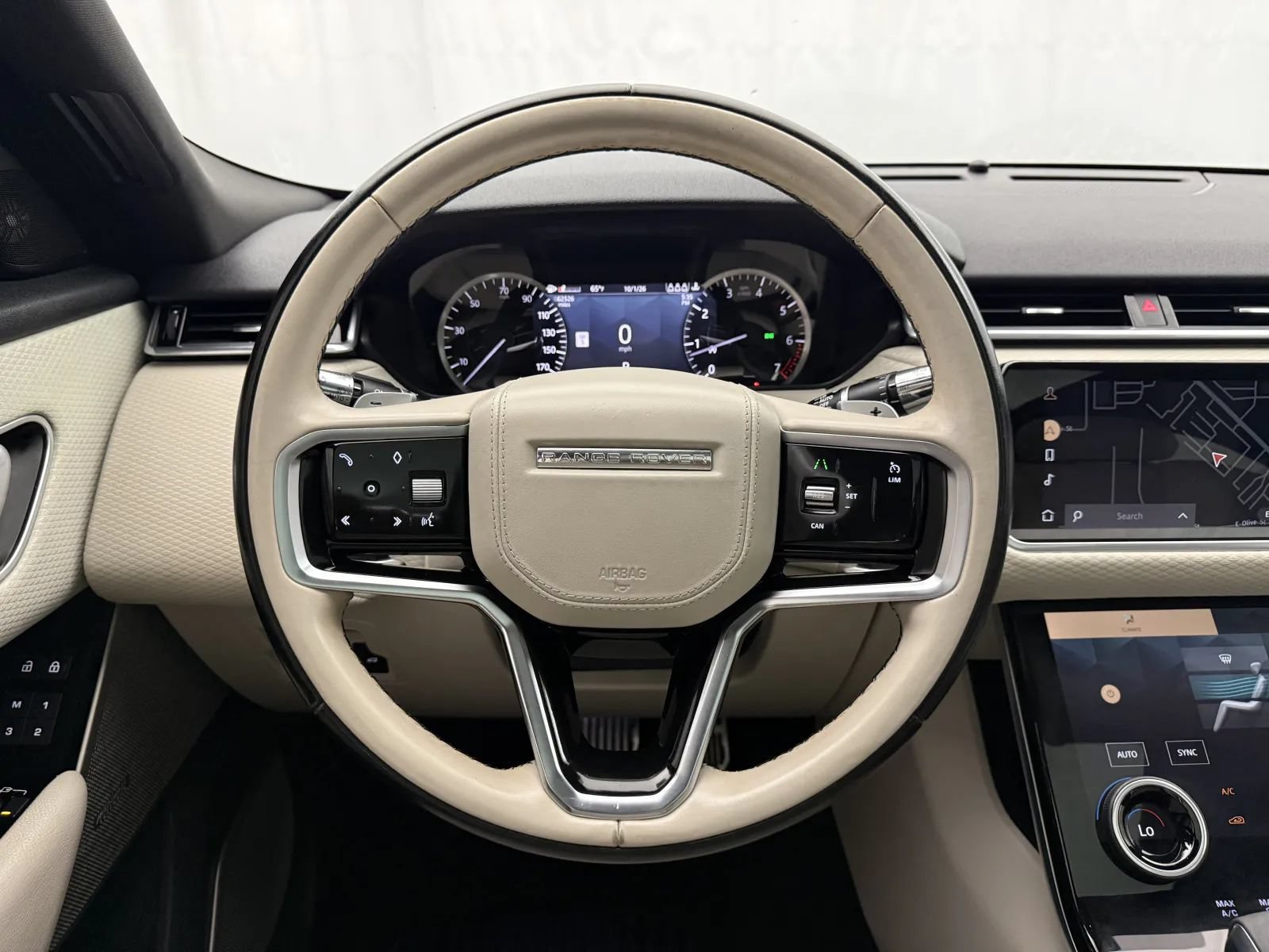 Used 2021 Land Rover Range Rover Velar R-Dynamic S AWD/4WD image 12