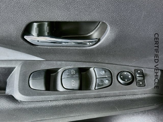 Certified 2024 Nissan Kicks SR w/ SR Premium Package FWD image 18