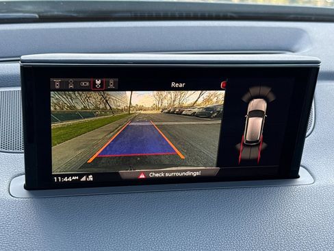 Used 2018 Audi Q7 3.0T Prestige image 25