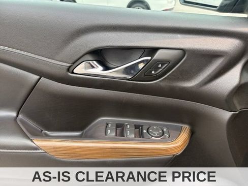 Used 2022 GMC Acadia SLE w/ Driver Convenience Package FWD image 27