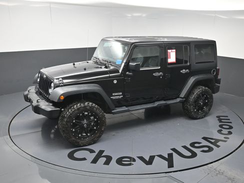 Used 2016 Jeep Wrangler Unlimited Sport image 20