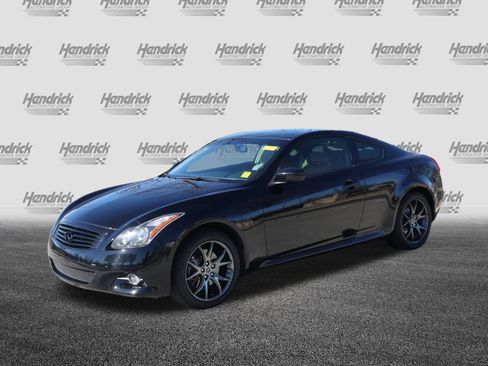 Used 2013 INFINITI G37 x w/ Premium Pkg image 5