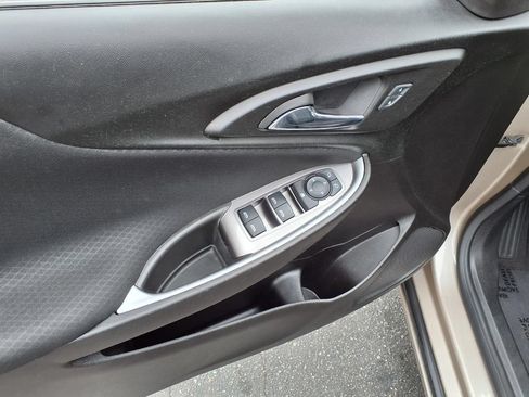 Used 2023 Chevrolet Malibu LT FWD image 14