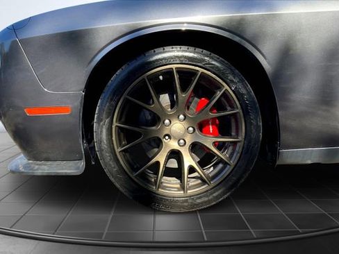 Used 2020 Dodge Challenger R/T Scat Pack w/ Shaker Package image 14