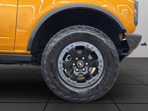 Used 2021 Ford Bronco Badlands image 38