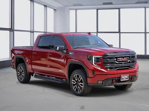 Used 2025 GMC Sierra 1500 AT4 w/ AT4 Premium Package AWD/4WD image 3