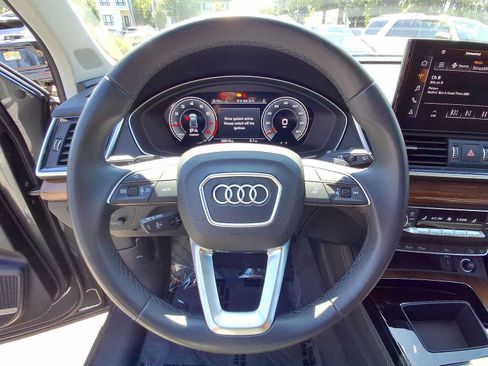 Used 2023 Audi Q5 2.0T Premium Plus w/ Premium Plus Package AWD/4WD image 22