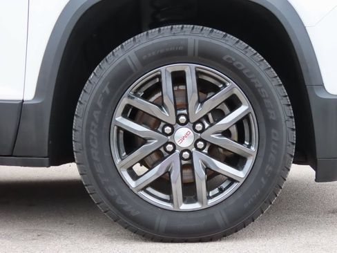 Used 2019 GMC Acadia SLT FWD image 14
