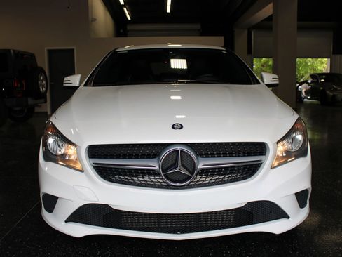 Used 2014 Mercedes-Benz CLA 250 image 7