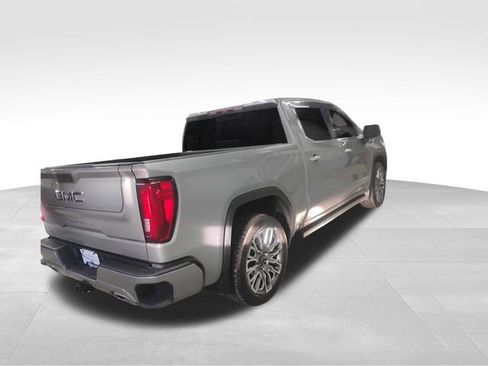 Used 2023 GMC Sierra 1500 Denali Ultimate image 6