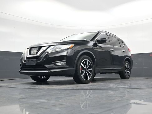 Used 2017 Nissan Rogue SL w/ SL Premium Package image 19