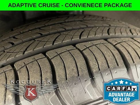 Used 2023 Ford Edge SEL w/ Convenience Package AWD/4WD image 8