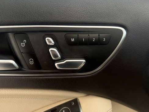 Used 2019 Mercedes-Benz GLA 250 image 21