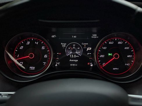 Used 2020 Dodge Charger SXT image 32