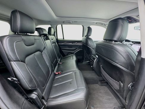 Used 2023 Jeep Grand Cherokee 4WD 4xe image 19