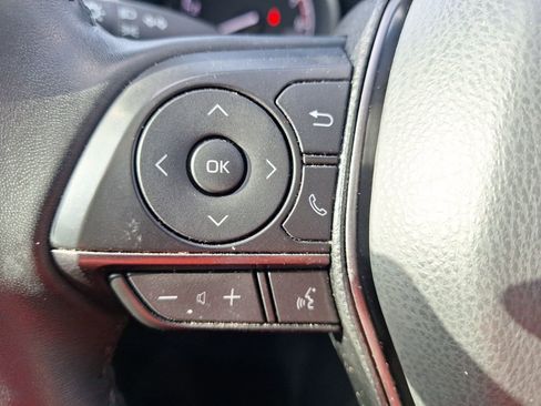 Used 2023 Toyota Camry SE image 20