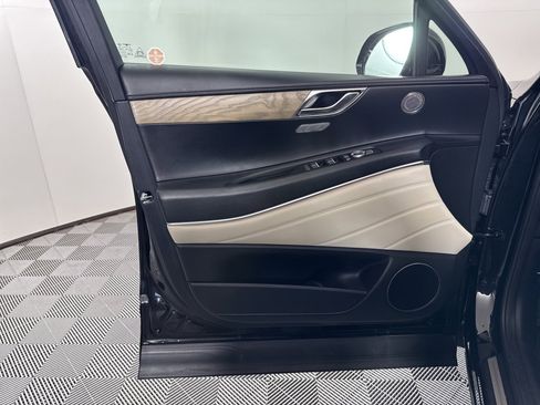 Used 2023 Genesis GV80 2.5T image 27