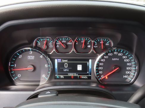 Used 2018 Chevrolet Silverado 1500 High Country image 27