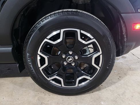 Used 2025 Ford Bronco Sport Outer Banks w/ Outer Banks Tech Package+ image 27