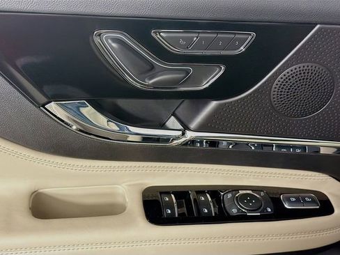 New 2026 Lincoln Corsair Premiere FWD image 19