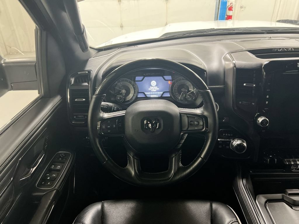 Used 2022 RAM 1500 Limited AWD/4WD image 11