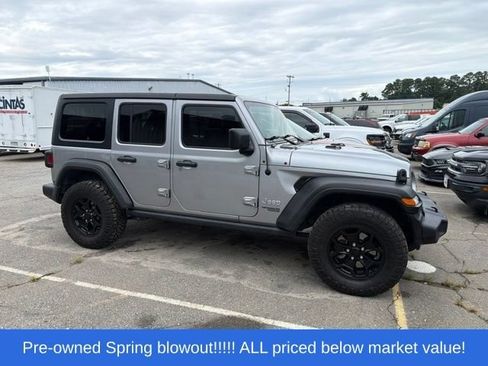 Used 2021 Jeep Wrangler Unlimited Sport AWD/4WD image 9