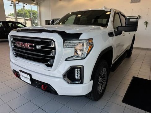 Used 2023 GMC Sierra 1500 AT4 w/ AT4 Preferred Package AWD/4WD image 35