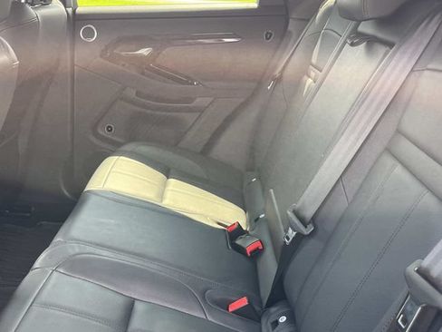 Used 2024 Land Rover Range Rover Evoque S AWD/4WD image 25