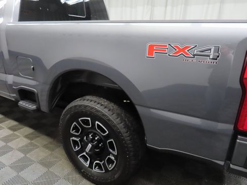 Used 2025 Ford F250 Platinum image 50