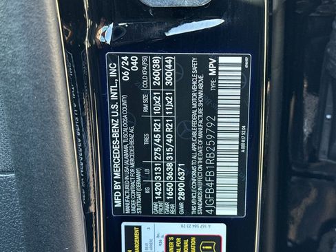 Certified 2024 Mercedes-Benz GLE 350 GLE 350 w/ AMG Line Exterior image 38